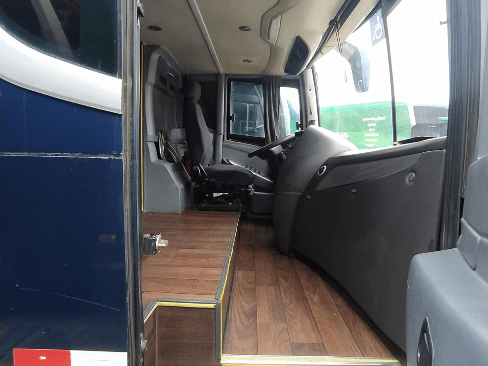 Scania - K440 - PARADISO 1800DD (1)